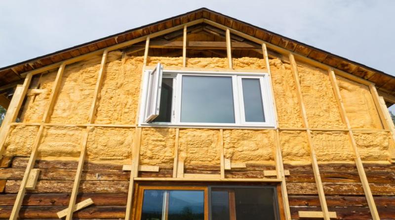 Утепление деревянного дома снаружи: особенности, способы, технология монтажа минваты