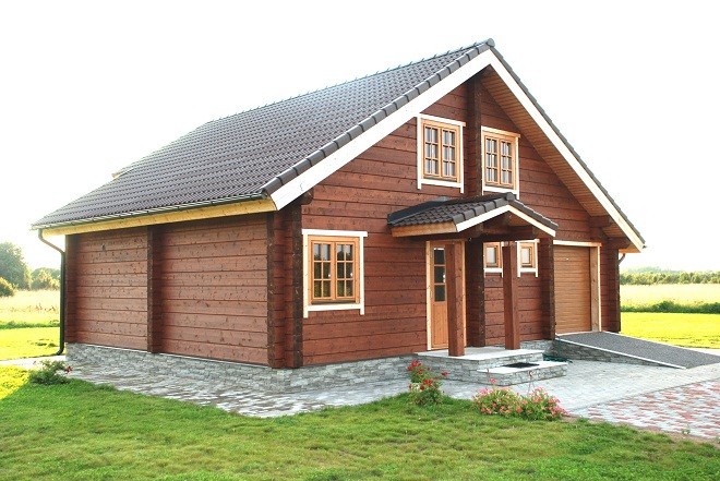 Чем лучше обшить деревянный дом снаружи: недорогие материалы и средства, отзывы строителей