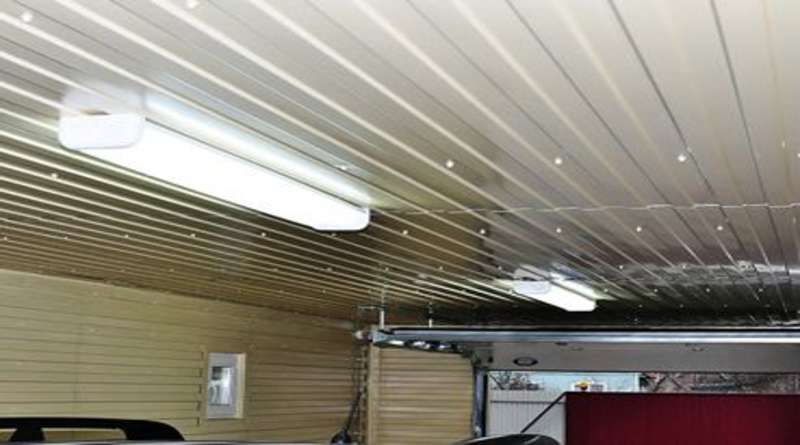 Чем обшить потолок в гараже? Выбираем материал для отделки потолка гаража