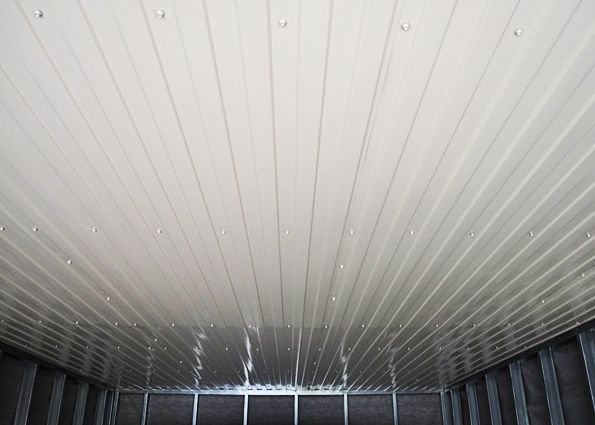 Чем обшить потолок в гараже? Выбираем материал для отделки потолка гаража