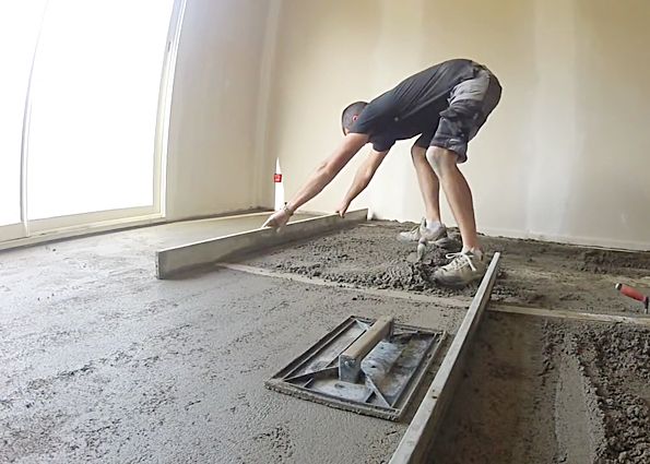 Как залить цементно-песчаную стяжку пола