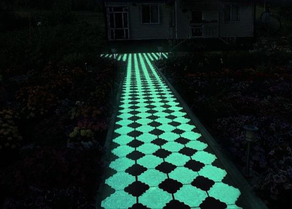 Светящаяся тротуарная плитка (фото): виды, особенности эксплуатации и укладки